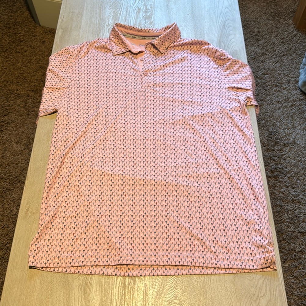 Men’s golf shirt